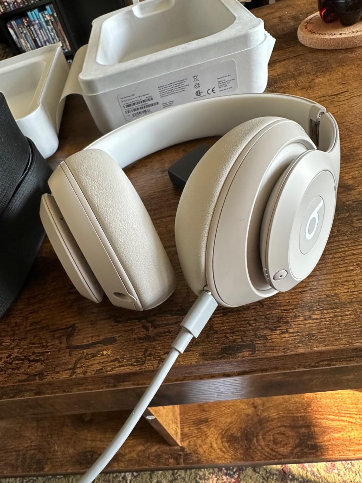 Beats Studio Pro Premium Wireless Over-Ear Headphones- Up to 40-Hour Battery Life, Active Noise Cancelling, Great for Travel & Commuting, USB-C Lossless Audio, Apple & Android Compatible - Black customer photo 1