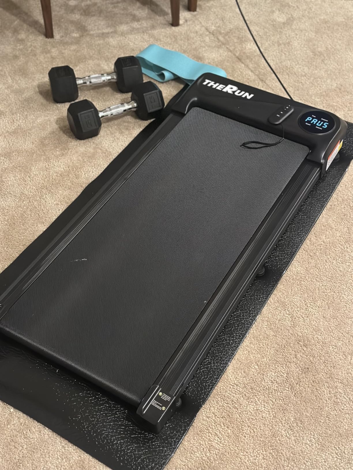 THERUN Walking Pad Treadmill Under Desk, Portable Mini Treadmill for Home/Office, Walking Pad Machine with 2.5HP and 265 lbs Weight Capacity Remote Control LED Display customer photo 1