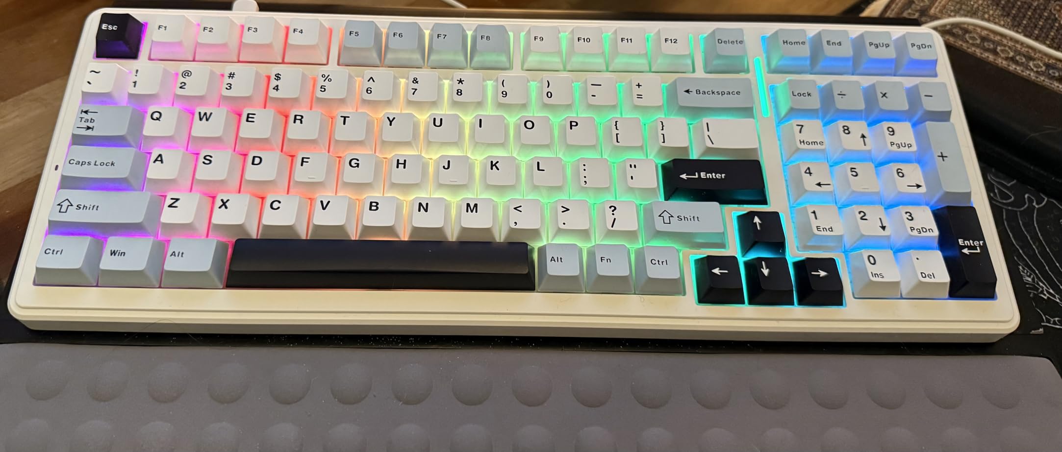 AULA F99 Wireless Mechanical Keyboard, Tri-Mode BT5.0/2.4GHz/USB-C Hot Swappable Custom Keyboard, Pre-lubed Linear Switches, RGB Backlit Computer Gaming Keyboards for PC/Tablet/PS/Xbox customer photo 2
