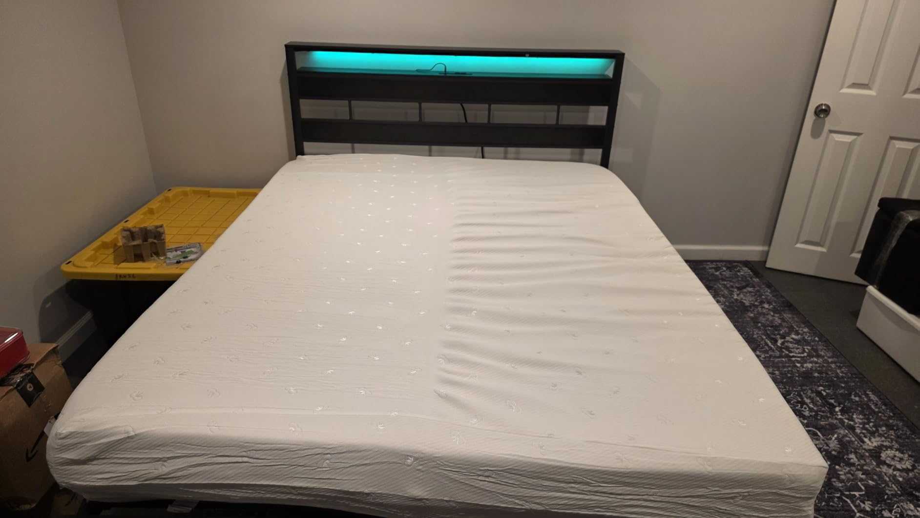 Novilla Queen Size Mattress 12 Inch, Queen Memory Foam Mattress with Breathable Comfort Layer & High-Density Base Foam for Pressure Relief & Contouring Support, Motion Isolation & Cooling Comfort customer photo 2