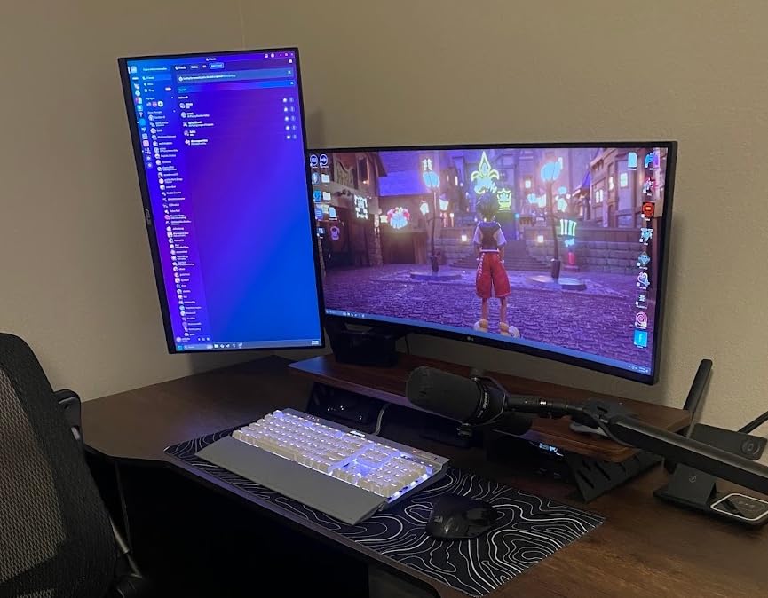 LG 34G630A-B 34-Inch Ultragear WQHD (3440 x 1440) Curved Gaming Monitor, 240Hz, 1ms, FreeSync Premium, DisplayHDR 400, Built-in Speaker, HDMI, DisplayPort, USB Type-C, Tilt/Height/Swivel Stand, Black customer photo 2