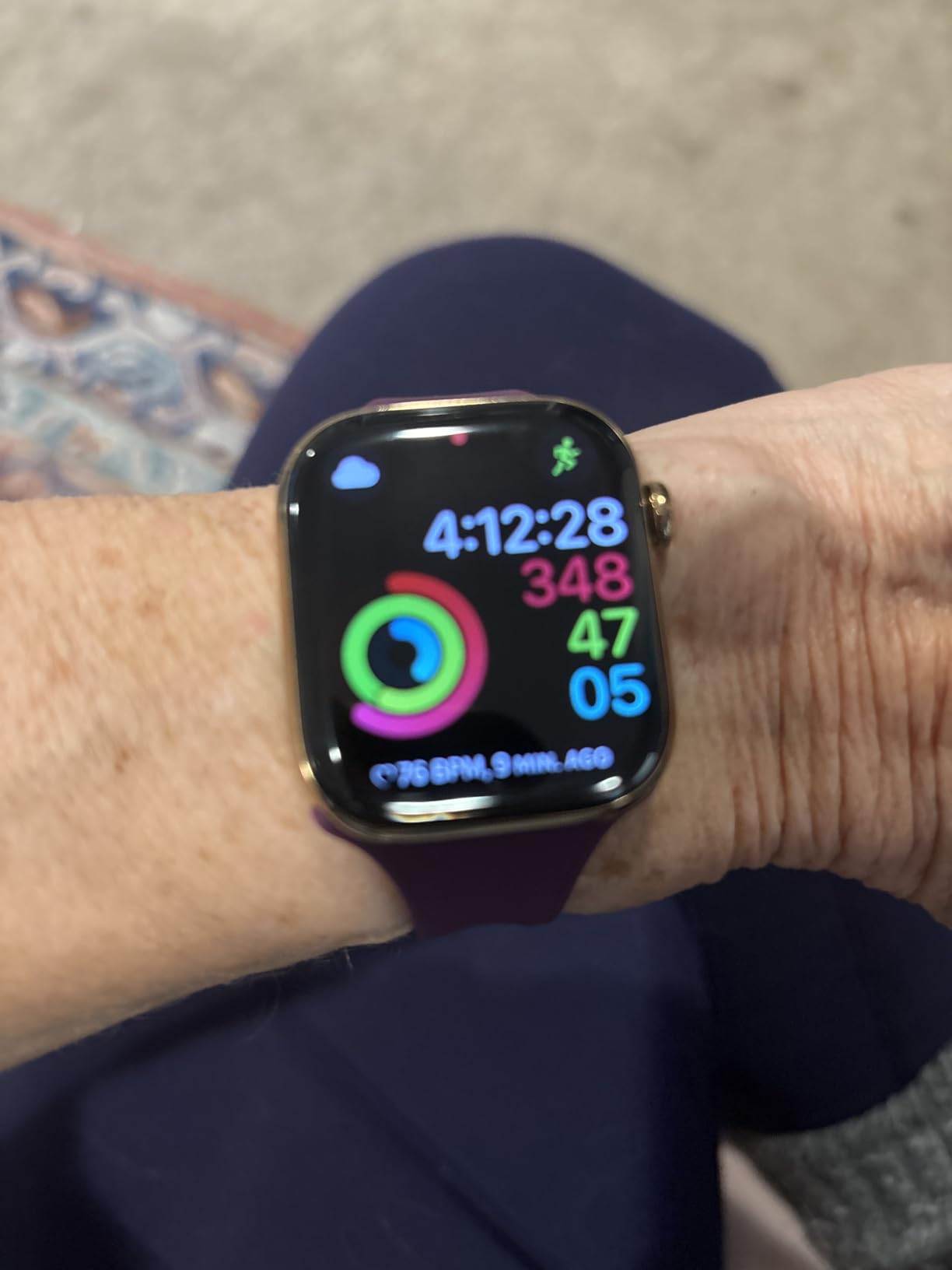 Apple Watch Series 11 [GPS 46mm] Smartwatch with Jet Black Aluminum Case with Black Sport Band - M/L customer photo 1