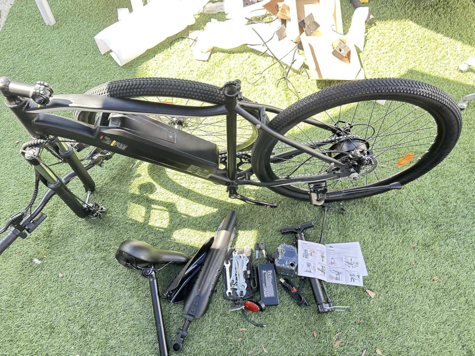 Electric Bike, 750W Peak Motor, 60 Mile 20MPH, 26'' Tires, Removable Battery, Shock Absorber, Commuting Electric Bike for Adults customer photo 2