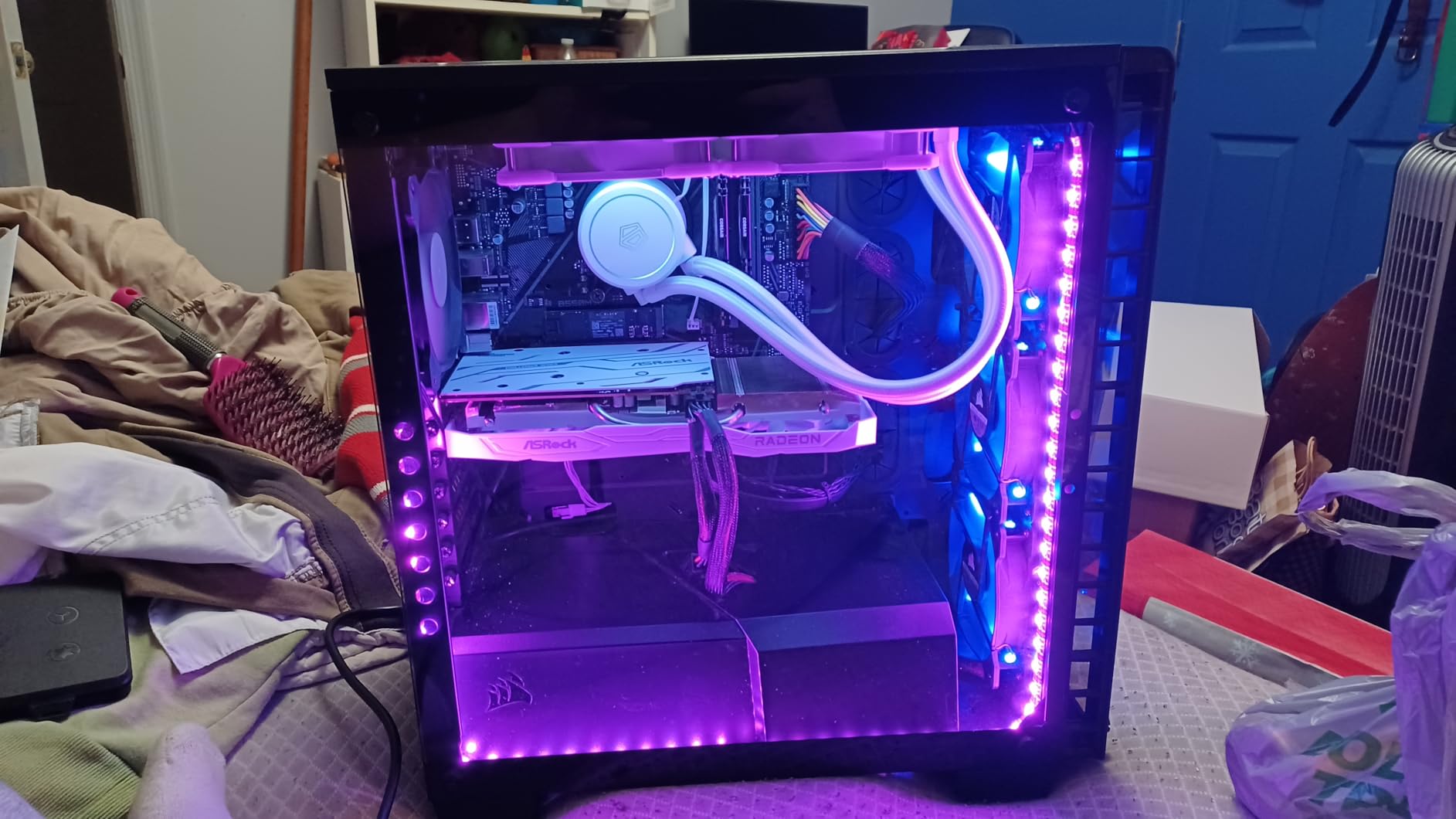 AMD Ryzen 5 5600G 6-Core 12-Thread Desktop Processor with Radeon Graphics customer photo 1