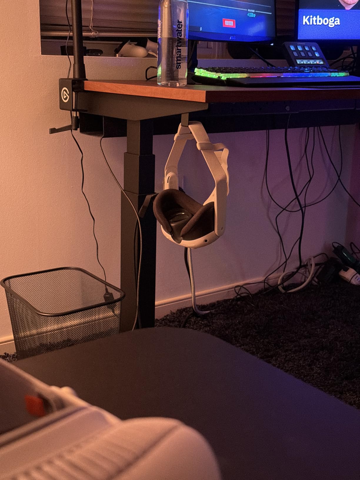 Meta Quest 3 512GB | VR Headset - Thirty Percent Sharper Resolution - 2X Graphical Processing Power - Virtual Reality Without Wires - Access to 40+ Games with a 3-Month Trial of Meta Horizon+ Included customer photo 1