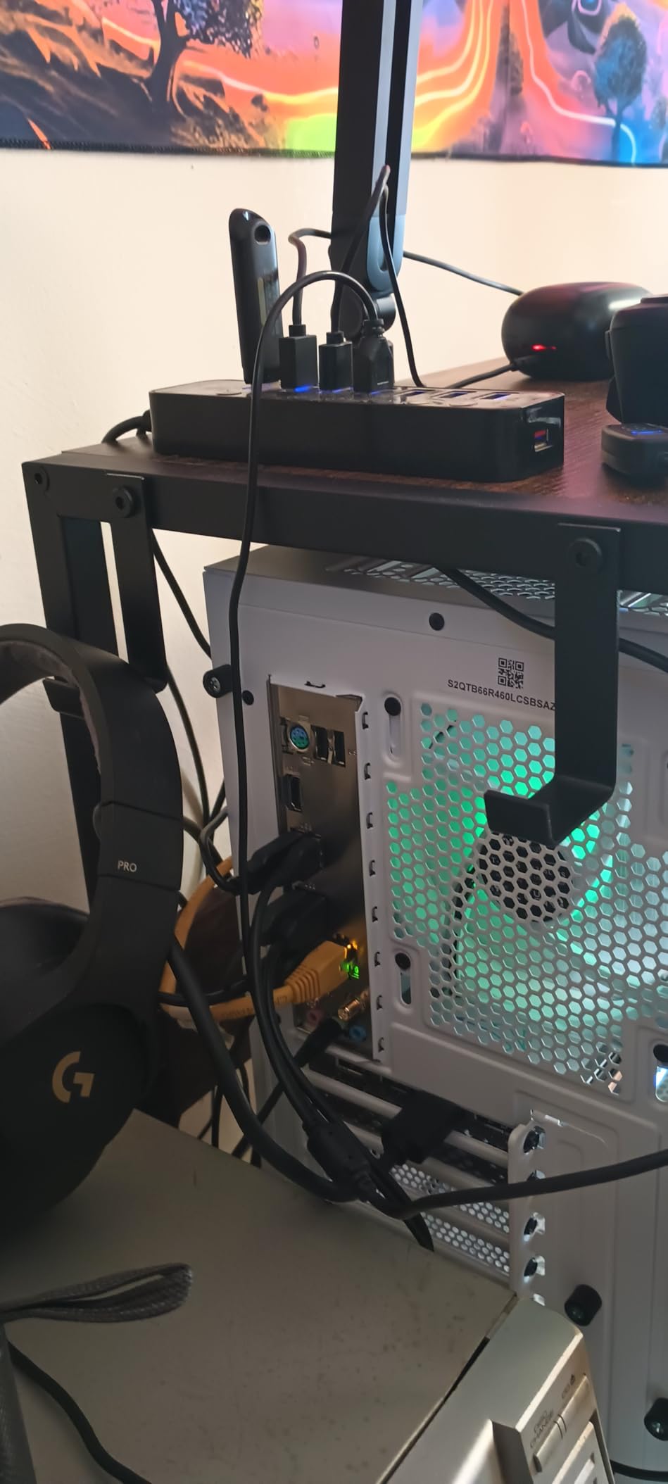 Thermaltake LCGS Quartz i1460 Gaming Desktop (Intel Core i5-14400F, 16GB DDR4 RGB, NVIDIA GeForce RTX 5060, 1TB NVMe M.2, WiFi, Windows 11) customer photo 2