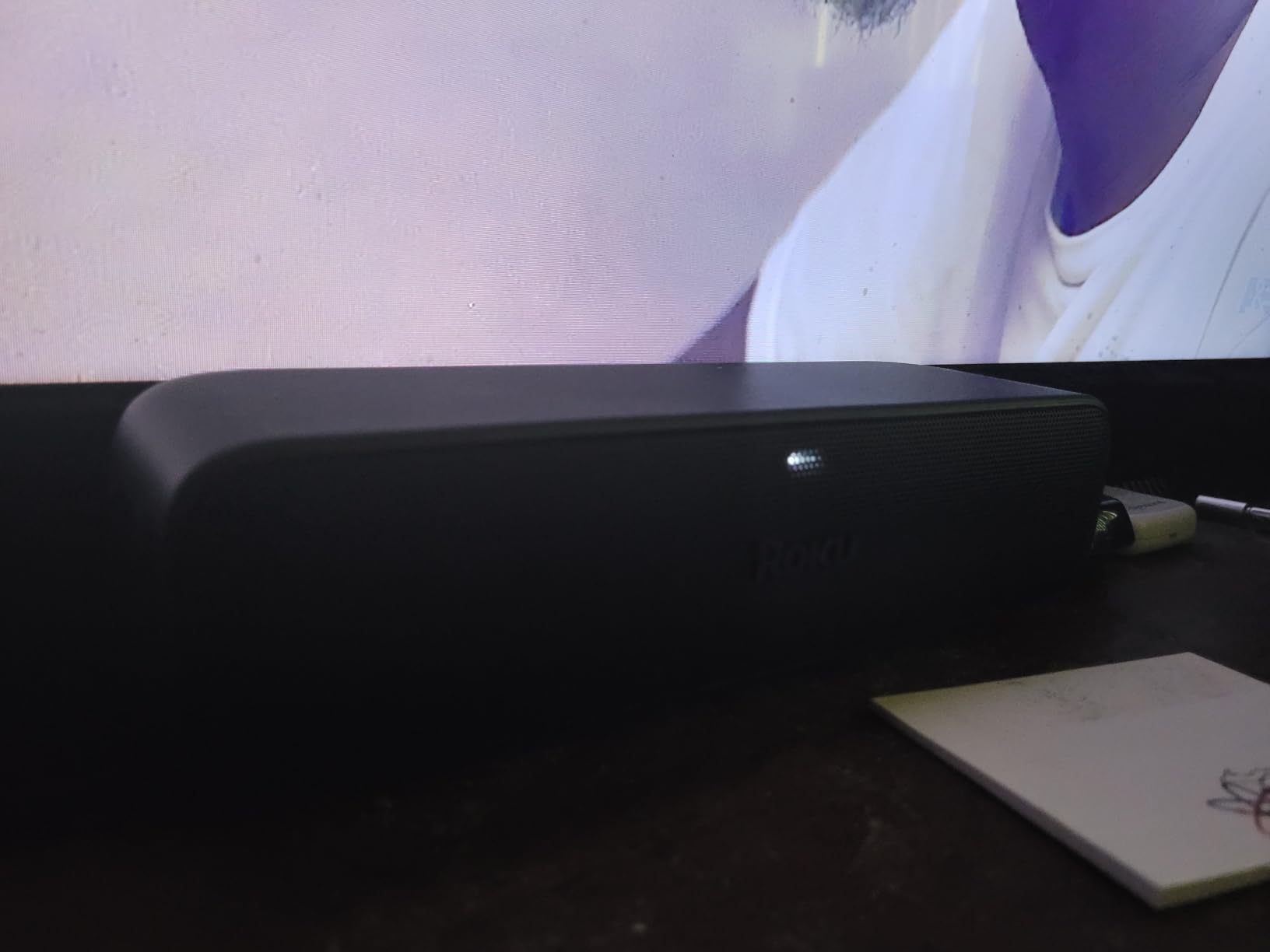 Roku Streambar SE | 2-in-1 TV Soundbar with Built-in 4K/HD/HDR Streaming, Premium Speakers, & Enhanced Speech Clarity for Crisp, Clear Dialogue - Quick Guided Simple Setup customer photo 1