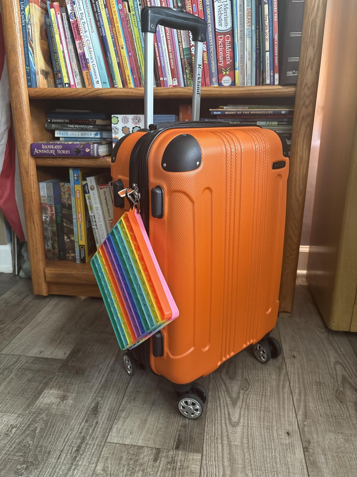 Rockland London Hardside Spinner Wheel Luggage, White, 3-Piece Set (20/24/28) customer photo 2