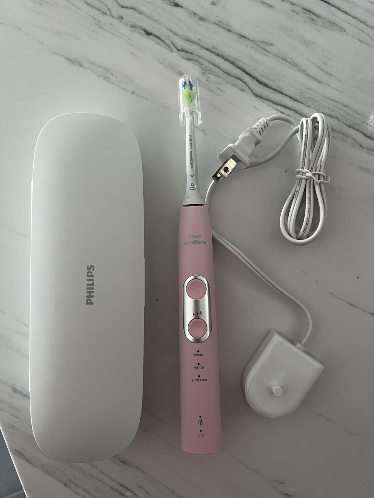 Philips Sonicare Protective Clean 6500 Rechargeable Electric Toothbrush, with Pressure Sensor, 3 Cleaning Modes, SmarTimer and QuadPacer, 14-Day Battery Life, Charging Travel Case, Purple, HX6462/09 customer photo 1