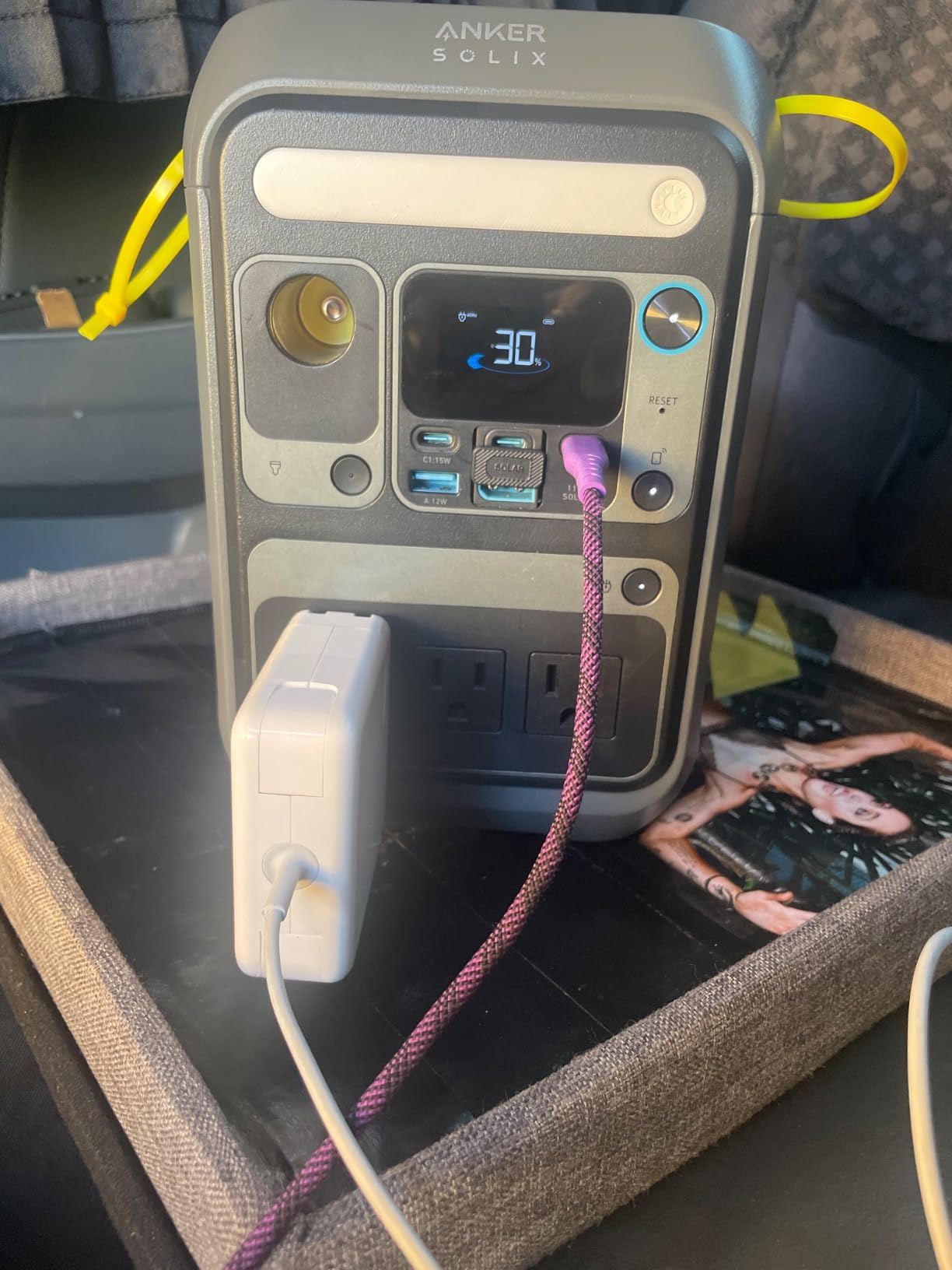 Anker Portable Power Station SOLIX C300 customer photo 1