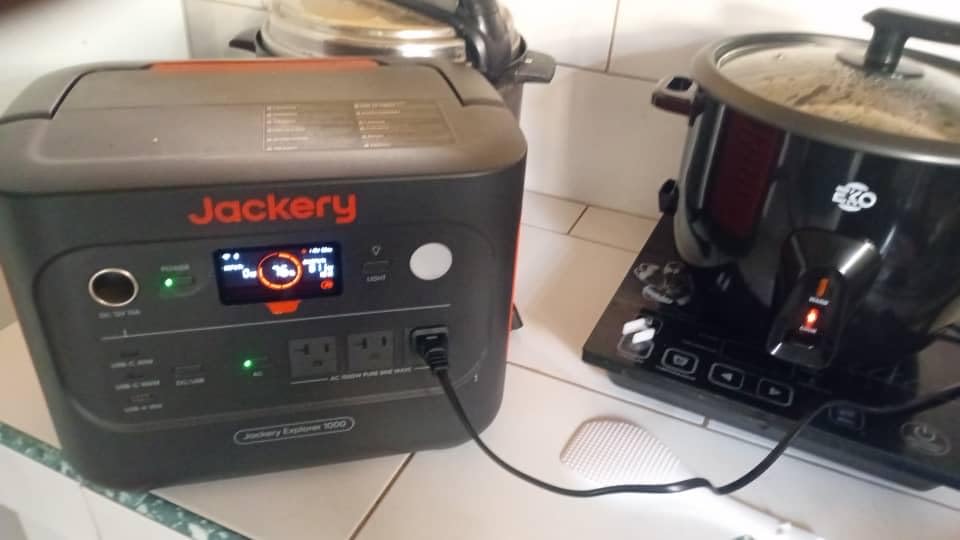 Jackery Explorer 1000 v2 Portable Power Station customer photo 1