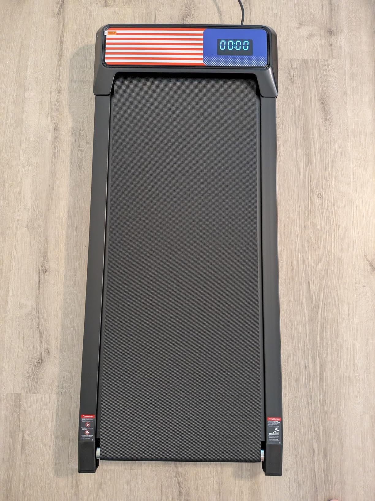 Walking Pad Treadmill with 5% Incline, Under Desk Treadmill for Home Office, 2.5HP Quiet Portable Walking Pad, 265 lbs Capacity, Compact Treadmill for Small Spaces with 15