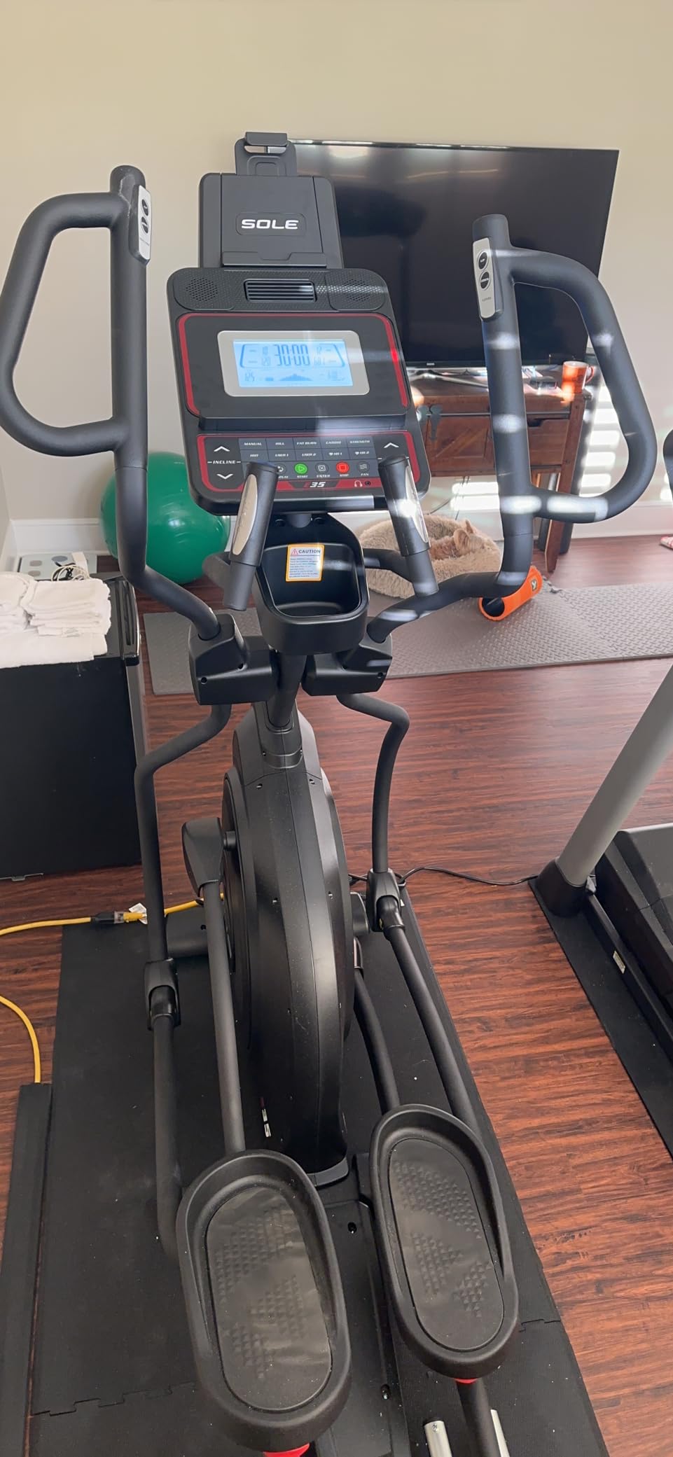 SOLE Fitness E35 Elliptical Machine customer photo 1
