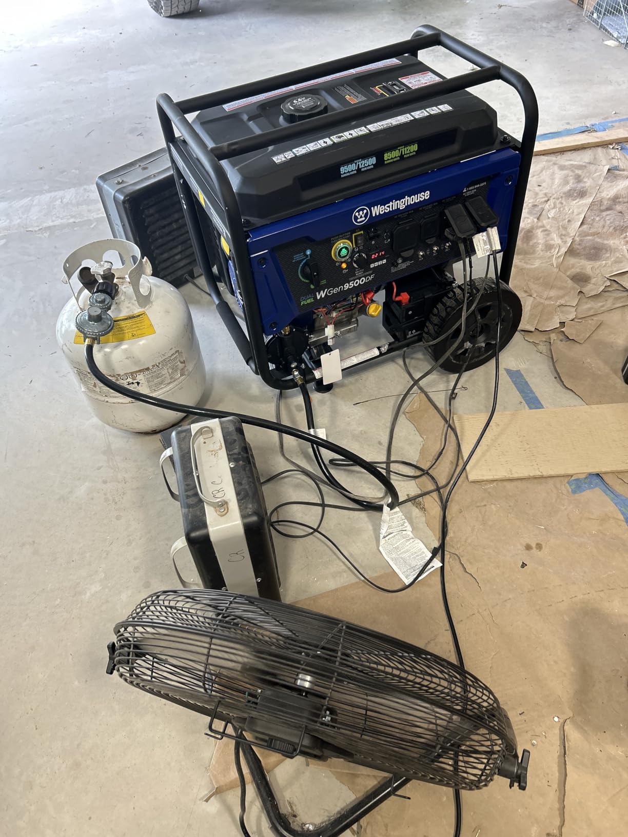 Westinghouse 12500 Watt Dual Fuel Home Backup Portable Generator customer photo 1