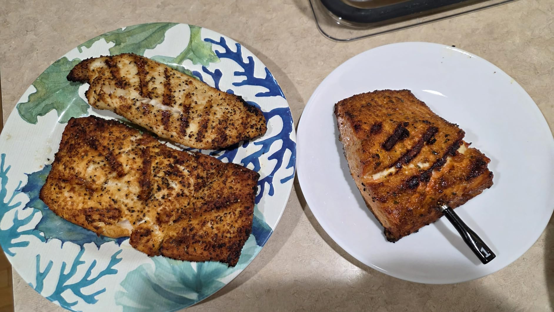 Ninja Indoor Grill Foodi 5-in-1 (Grill, Air Fry, Roast, Bake, Dehydrate) - AG301 customer photo 1