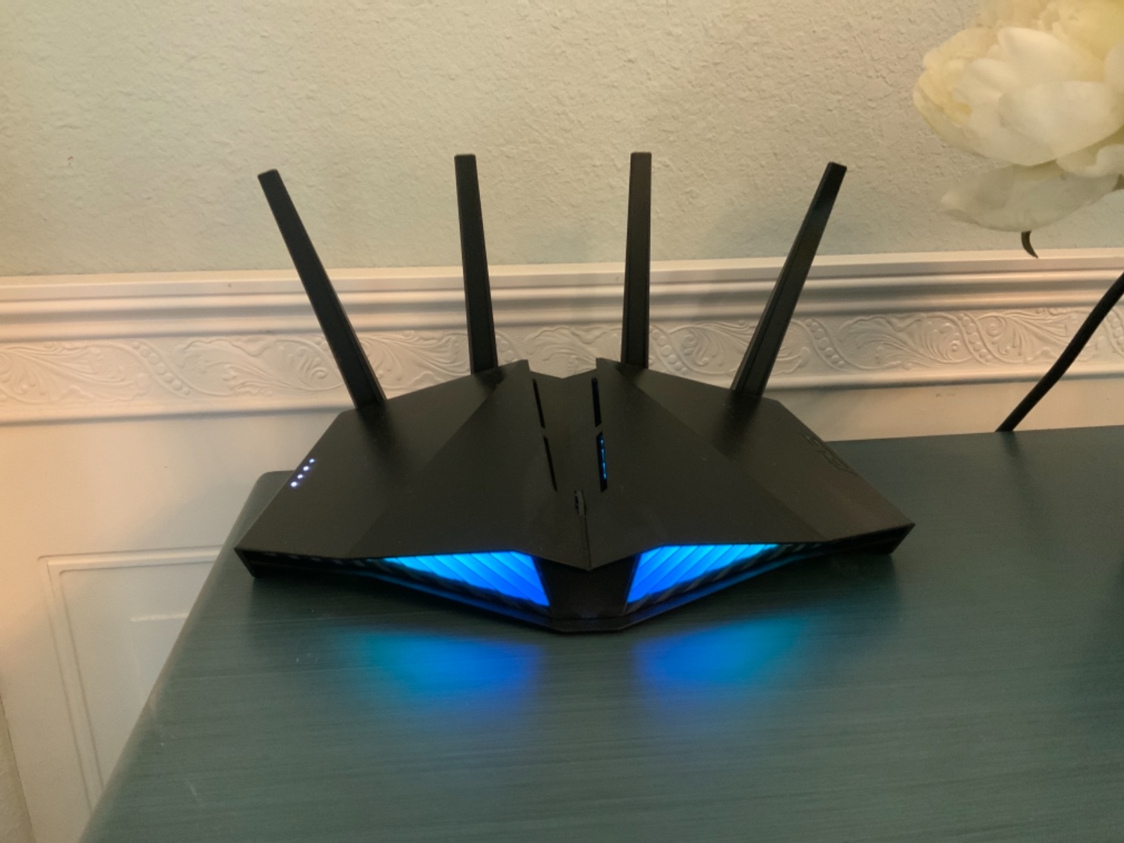 ASUS RT-AX82U (AX5400) Dual Band WiFi 6 Gaming Router customer photo 2