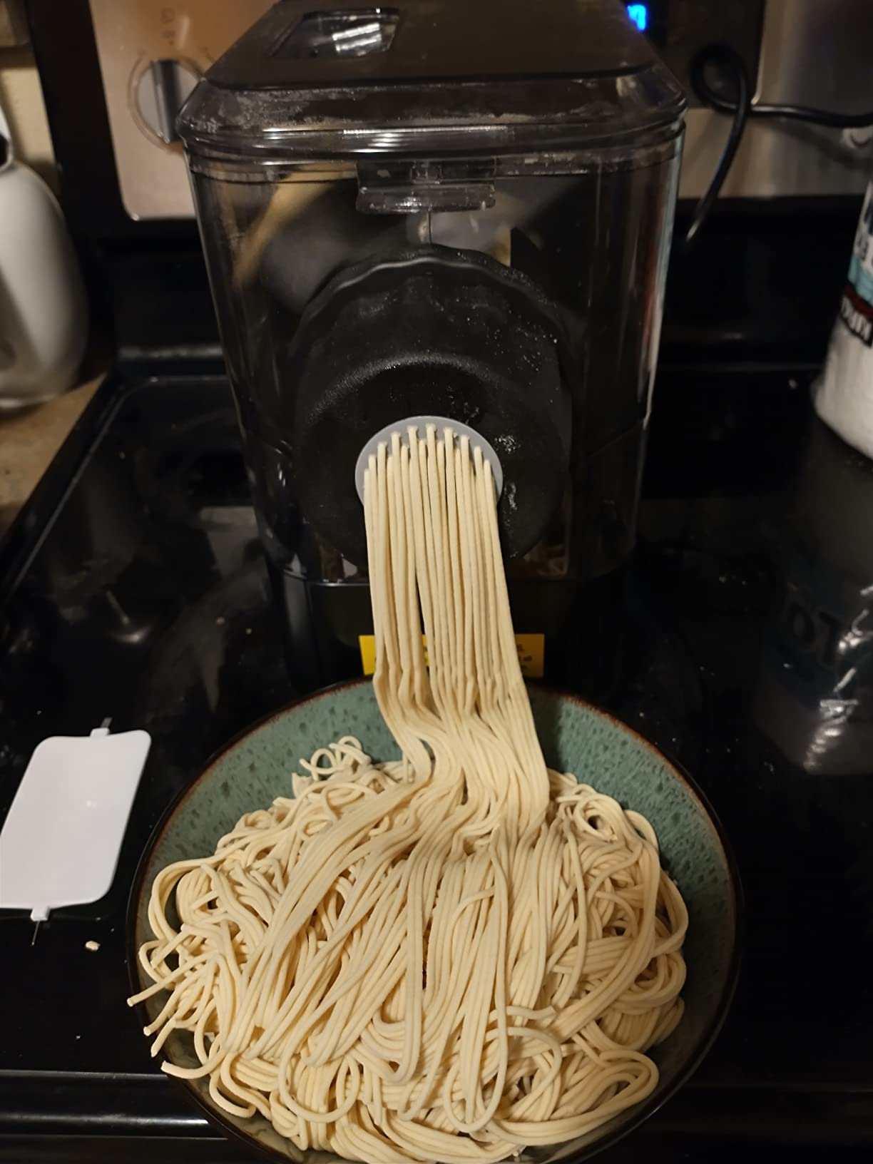 EMERIL LAGASSE Pasta & Beyond, Automatic Pasta Maker - 8 Pasta Shaping Discs customer photo 2
