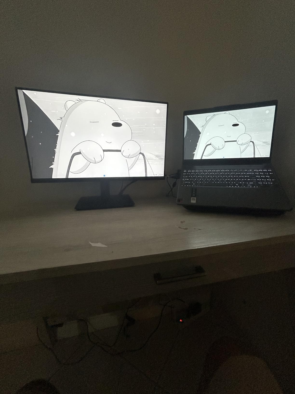 KOORUI 24 Inch Gaming Monitor 144Hz Full HD 1920 x 1080p IPS (E2411K) customer photo 2