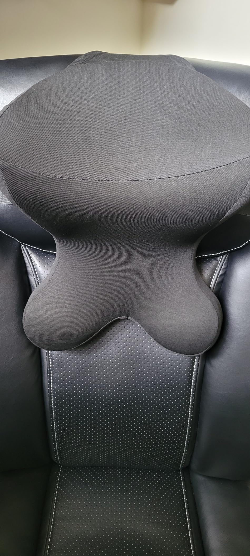 Car Neck Pillow for Driving Seat Car headrest Pillow/Gaming Chair Pillow with Adjustable Strap Removable Cover Ergonomic Design (Black) customer photo 2