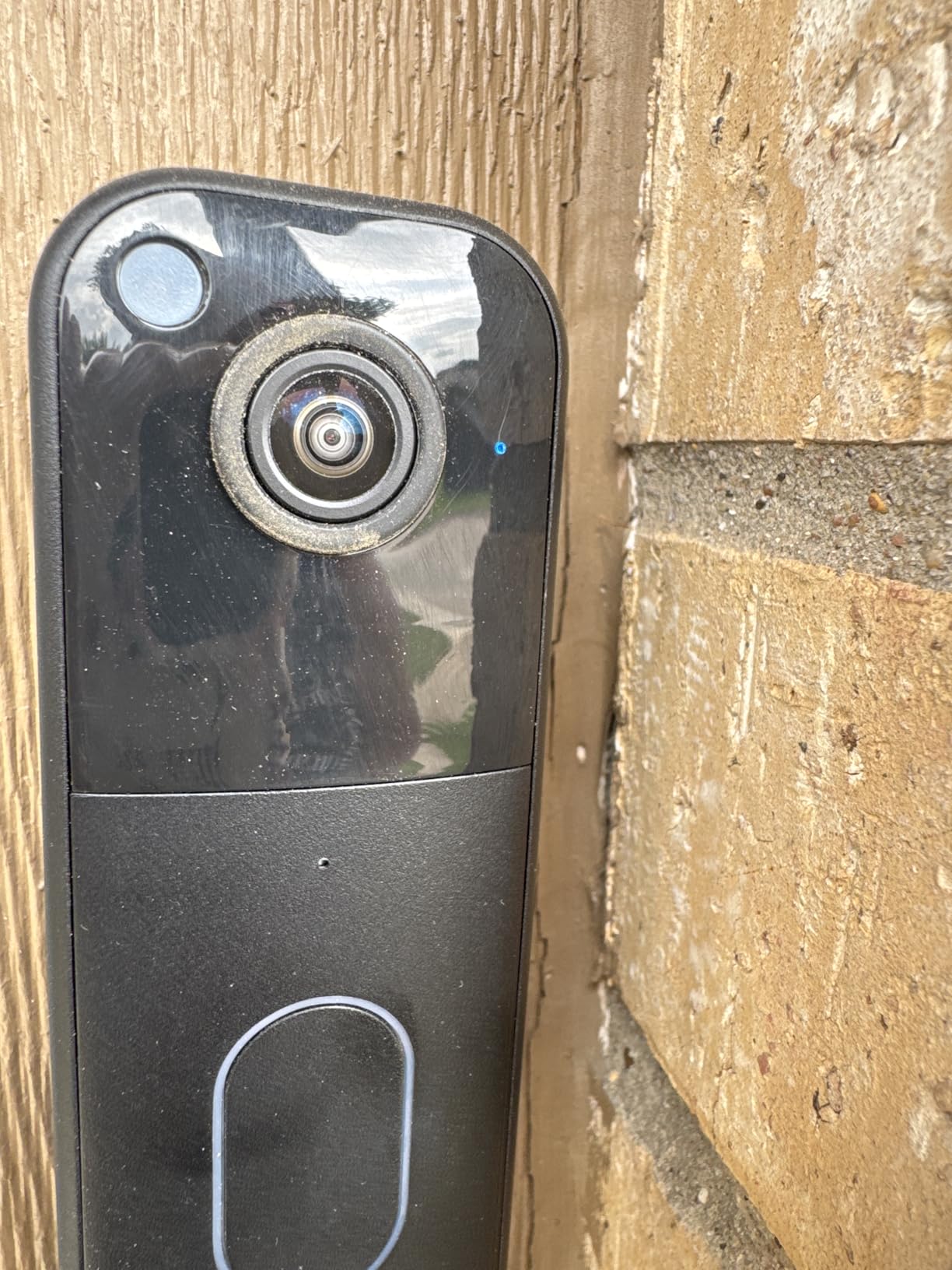 Blink Video Doorbell (newest model) - Head-to-toe HD view, two-year battery life customer photo 2