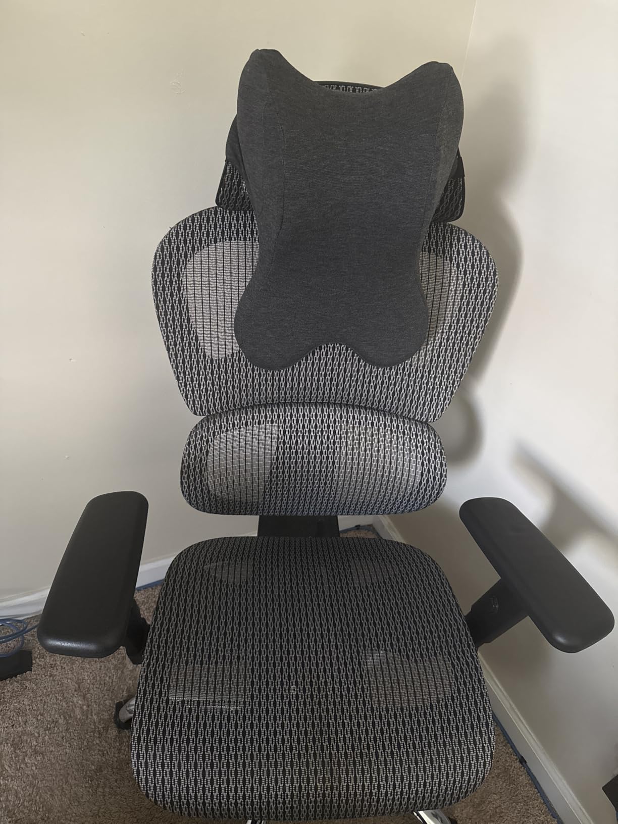 Car Neck Pillow for Driving Gaming Chair Headrest Pillow Office Chair Neck Pillow Ergonomic Design Double Straps Design Suitable for Different Heights customer photo 2
