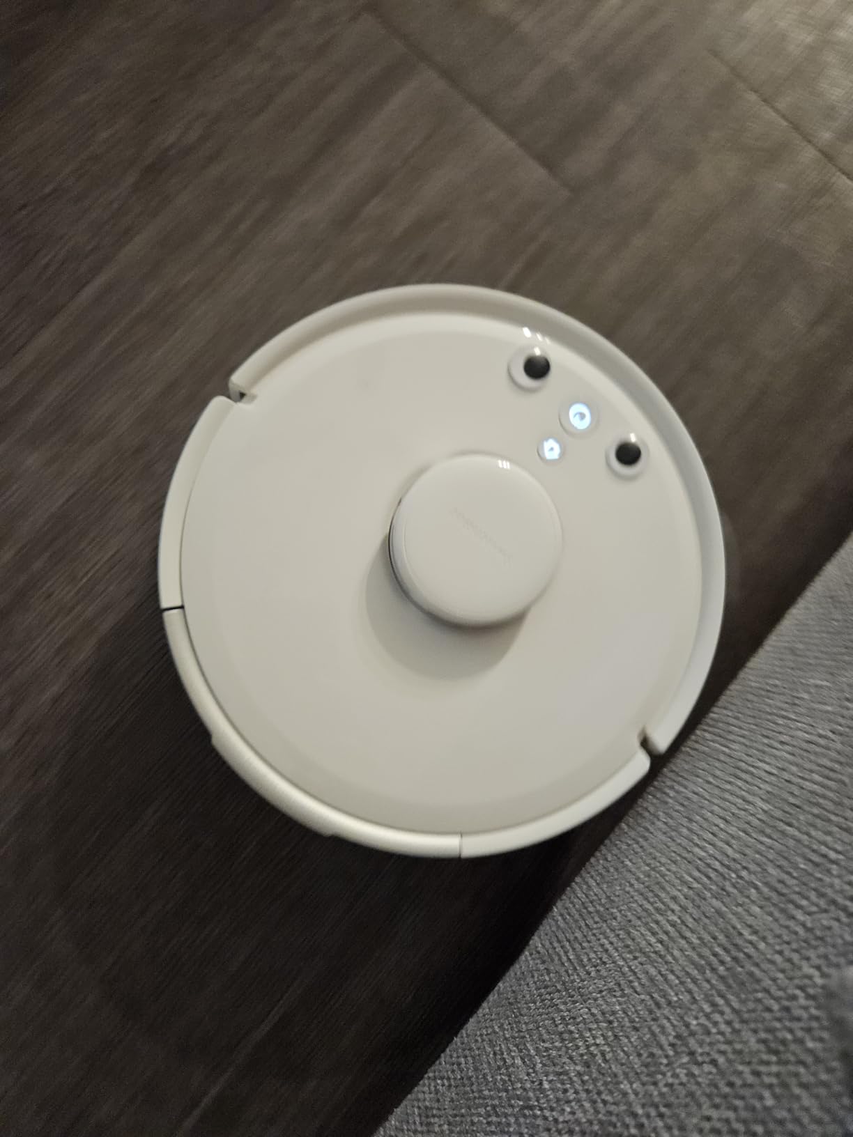 SwitchBot K11+ Robot Vacuum & Mop with Matter, 6000Pa Suction, 90-Day Hands-Free Self-Emptying, LDS Navigation, 3.6