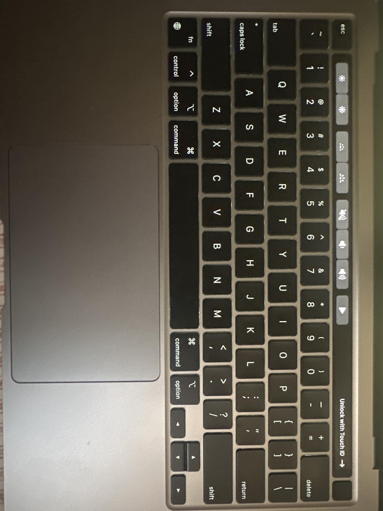 Apple Late 2020 MacBook Pro with Apple M1 Chip (13.3 inch, 16GB RAM, 512GB SSD) Space Gray (Renewed) customer photo 1