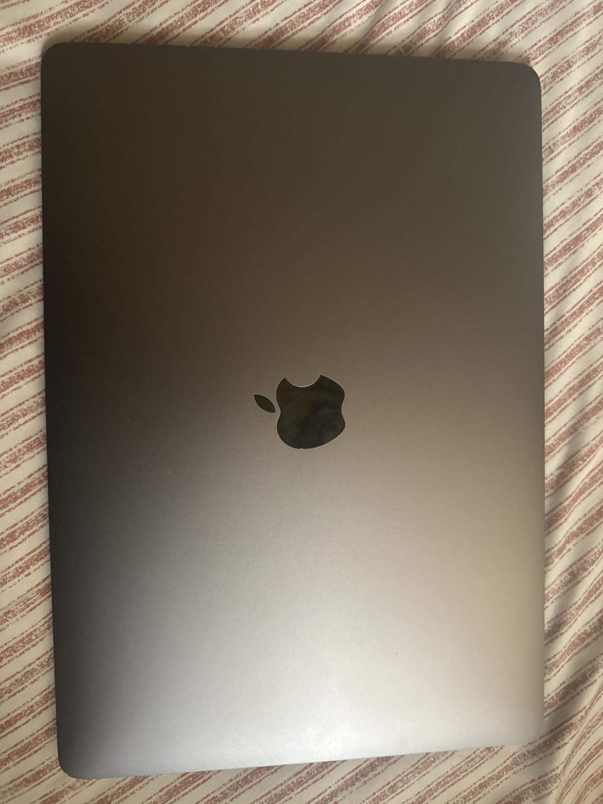 Apple Late 2020 MacBook Pro with Apple M1 Chip (13.3 inch, 16GB RAM, 512GB SSD) Space Gray (Renewed) customer photo 2
