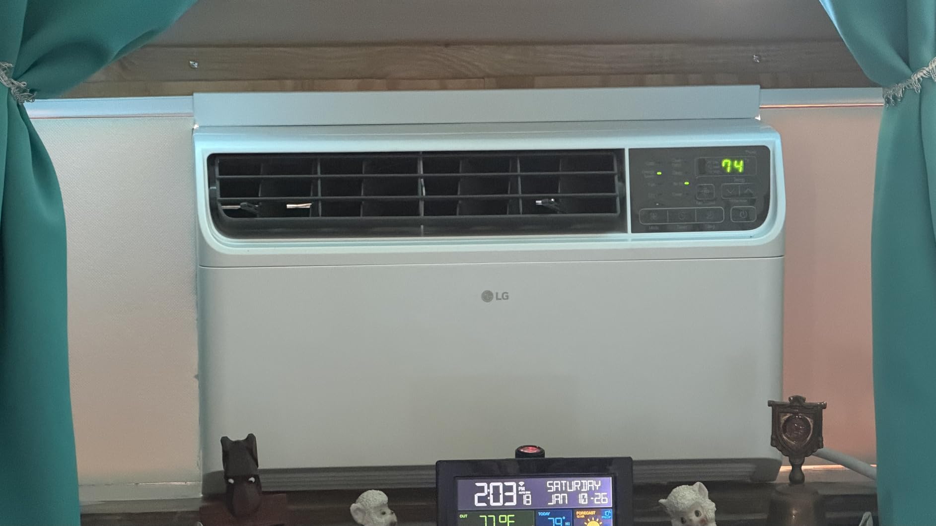 LG 14,000 BTU DUAL Inverter Smart Window Air Conditioner, 115V, Cools 800 Sq. Ft. for Bedroom, Living Room, Apartment, Quiet Operation, ENERGY STAR, works with LG ThinQ, Amazon Alexa and Hey Google customer photo 2