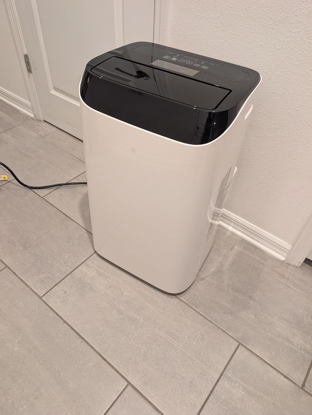12000 BTU Portable Air Conditioners with Remote Control, 3-in-1 Free Standing Cooling AC Unit with Fan & Dehumidifier, Cools Room up to 500 sq.ft, Smart/Sleep Mode, 3 Speed, 24H Timer, Window Kit customer photo 2