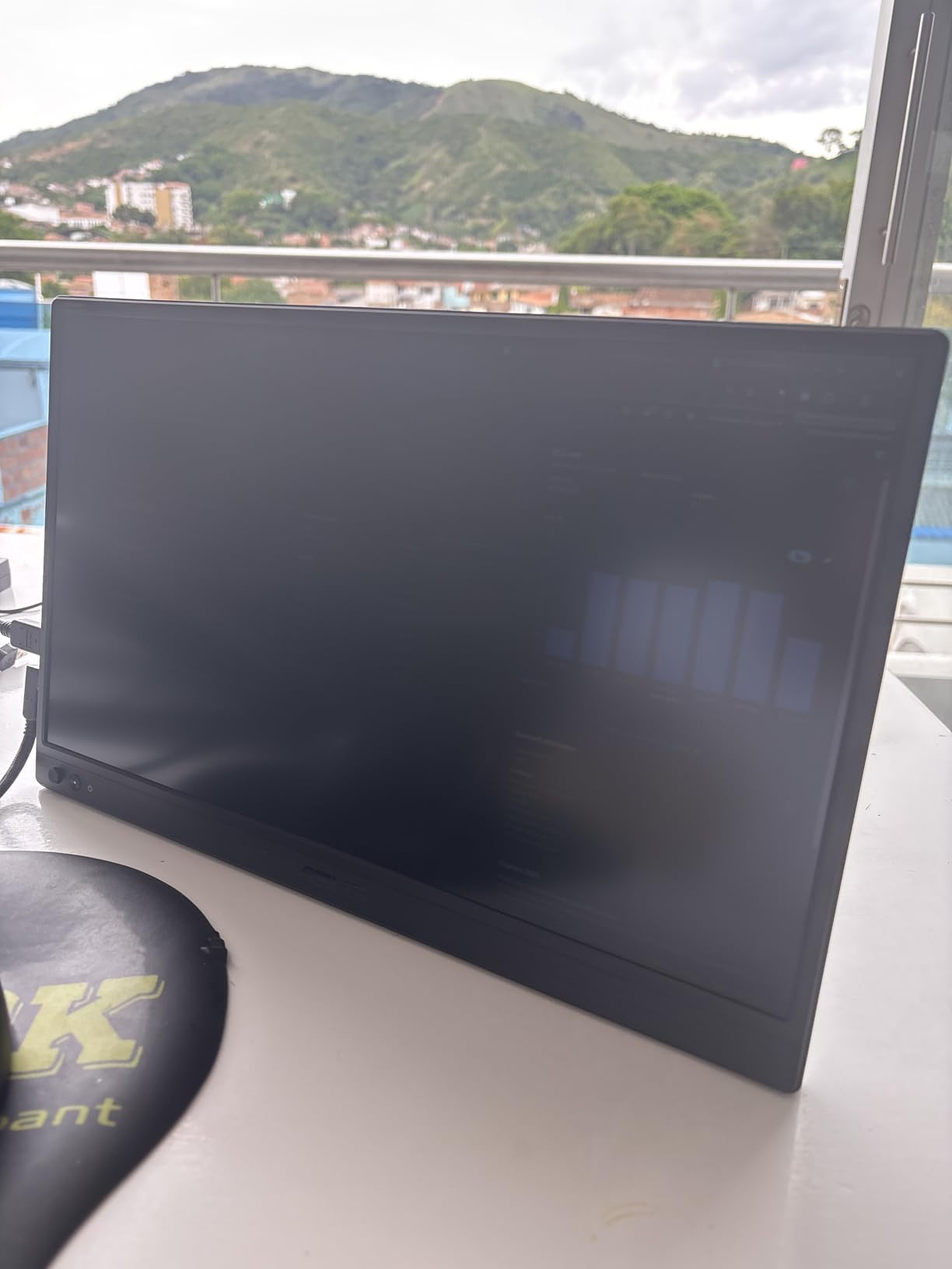 ASUS ZenScreen 15.6