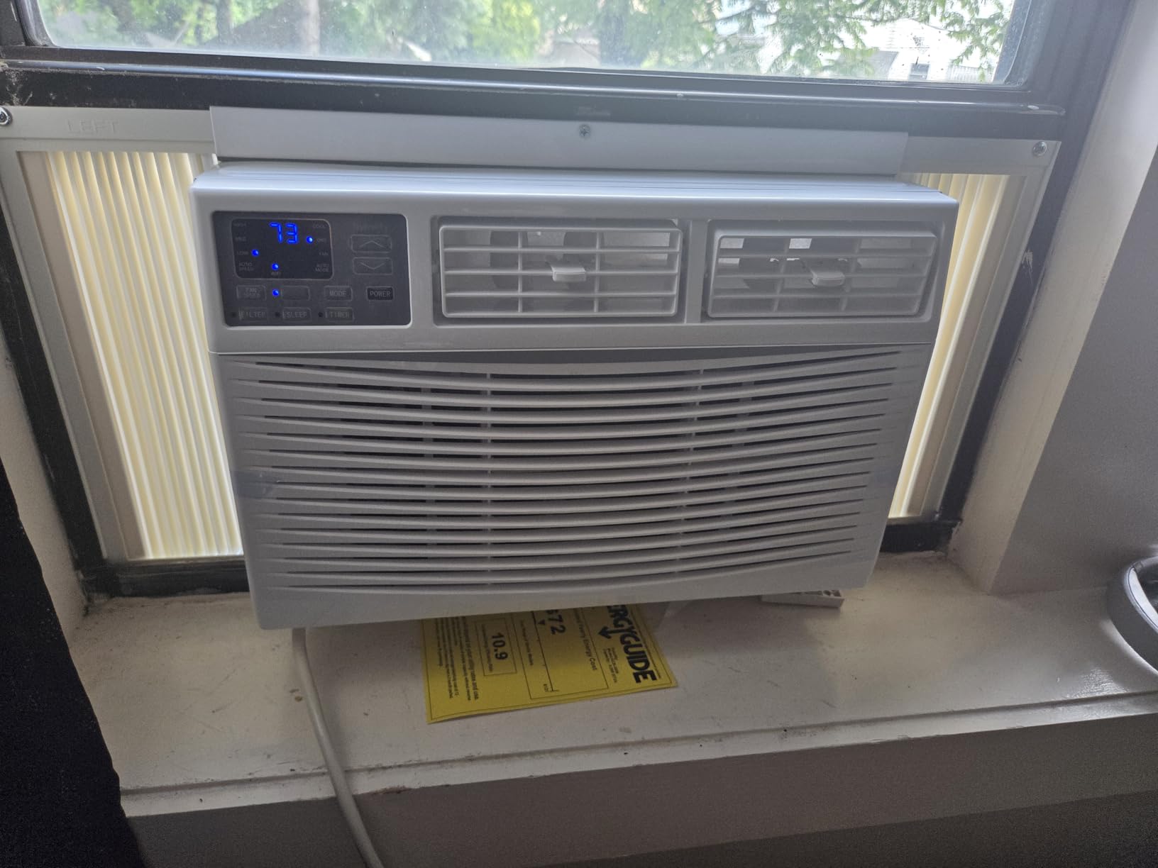 WiFi Enabled 12,000 BTU Window Air Conditioner, Smart Window AC Unit with Remote, Energy Saving, Easy Install Kit, Cools up to 550 Square Feet customer photo 2