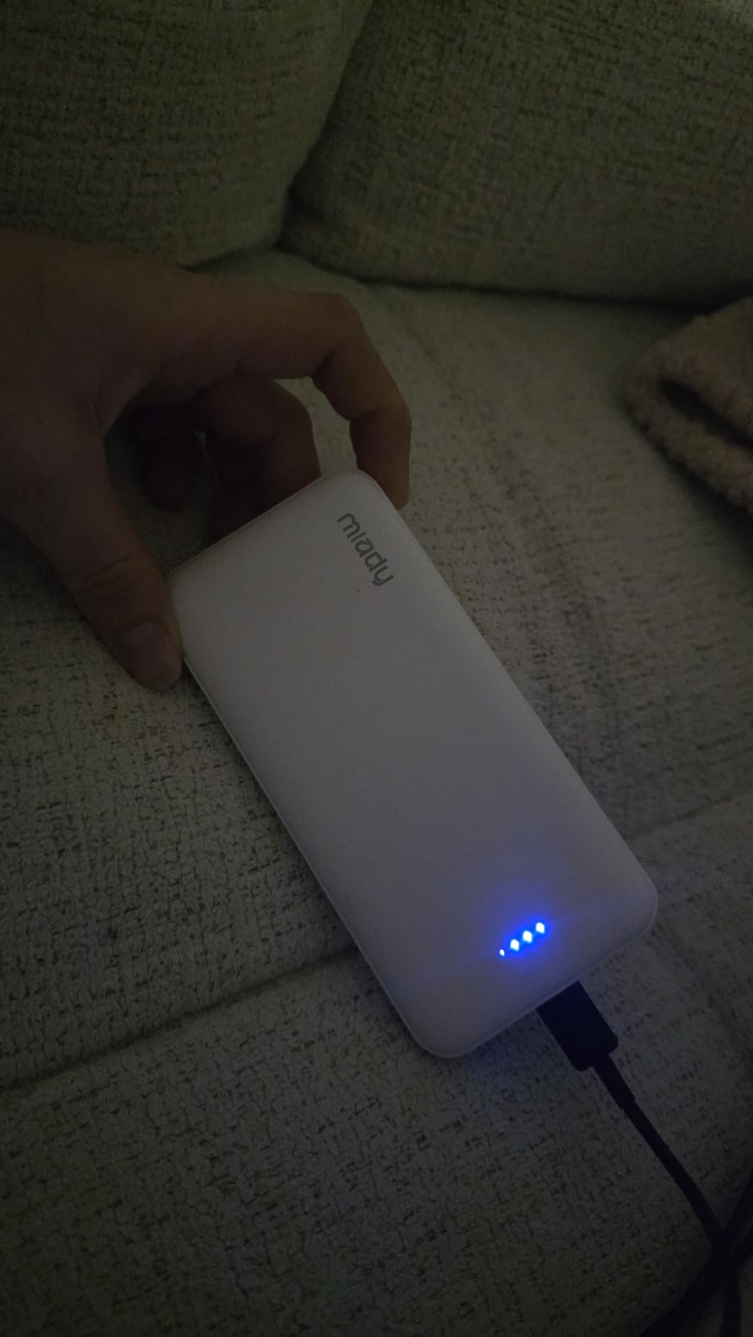 Miady 2-Pack Portable Charger, Slim 10000mAh Power Bank Travel Battery Pack 3 Outputs 2 Inputs Compatible with iPhone 17/16/15/14/13 Galaxy S24/22 iPad Android etc (Black+White) customer photo 2