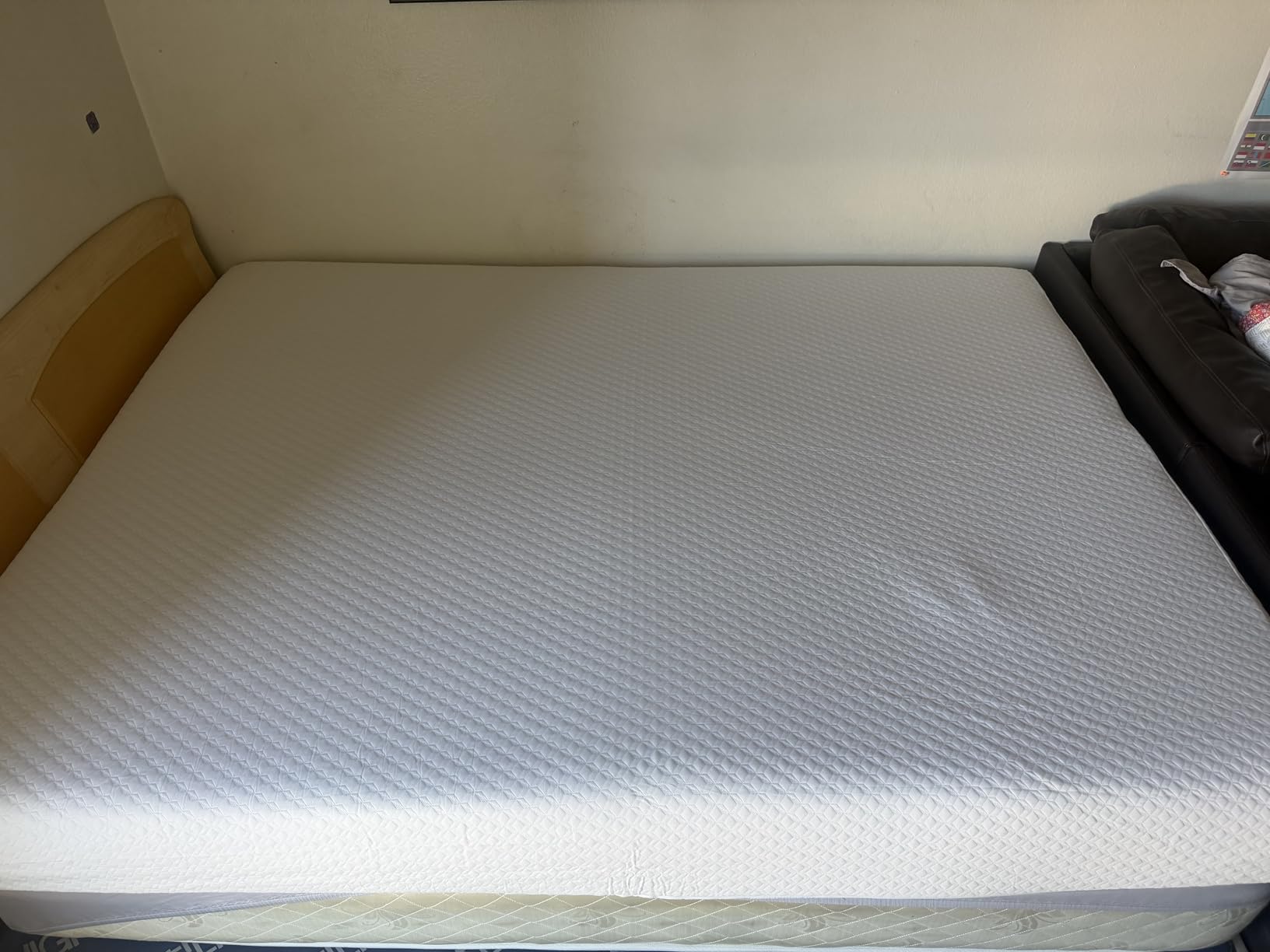 GAESTE 8 Inch Queen Cooling Gel Memory Foam Mattress customer photo 2