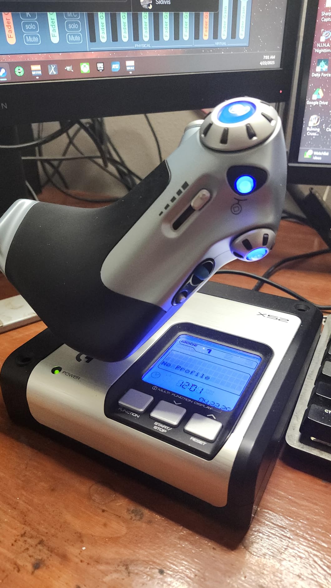 Logitech G X52 Flight Control System customer photo 1