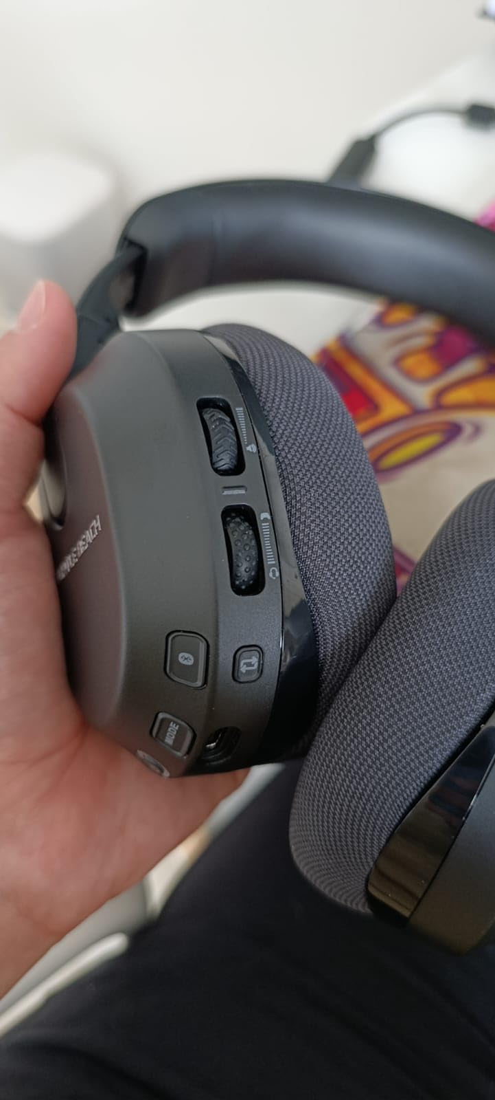 Turtle Beach Stealth 600 Wireless Gaming Headset customer photo 2